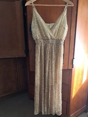 Indikah Gold Surplice Neck Leopard Plissé Pleated Boho Festival Midi Dress